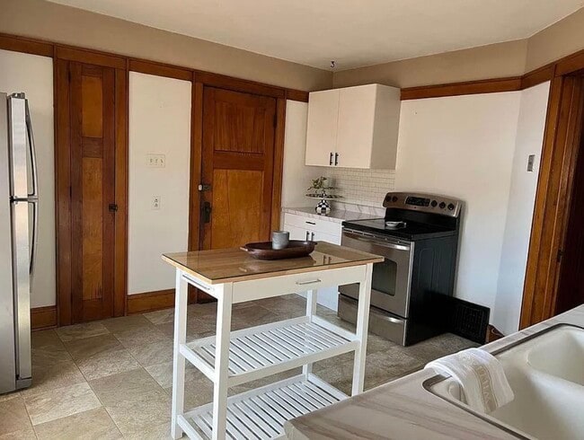 Kitchen - 2343 N 56th St Unit Upper
