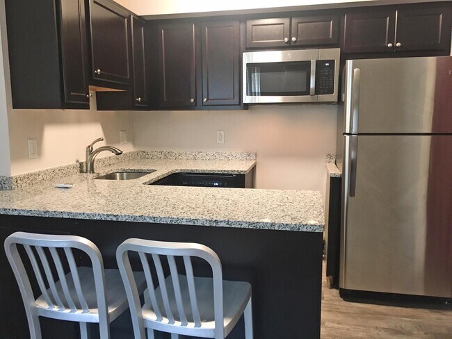 Photo - 912 Oakland Ave Unidad 3