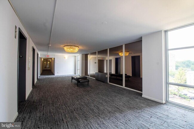 Photo - 3600 Conshohocken Ave Unidad 907