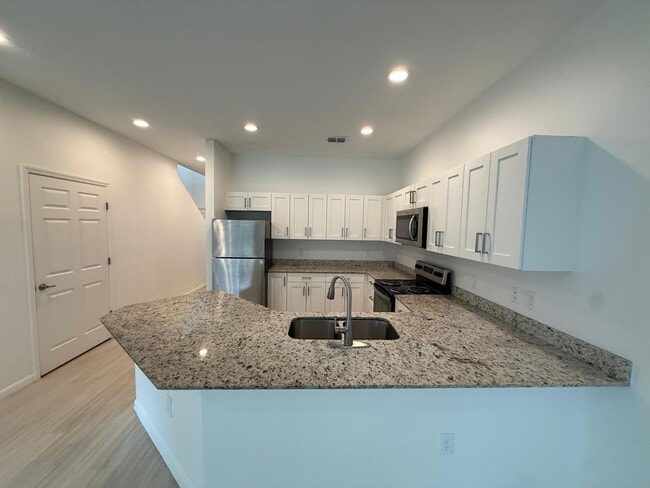 Photo - 2130 Penny Ln