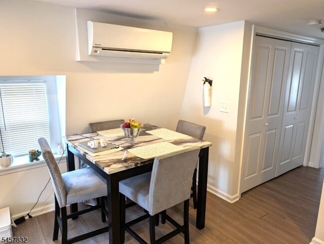 651 Mill St Unidad 3