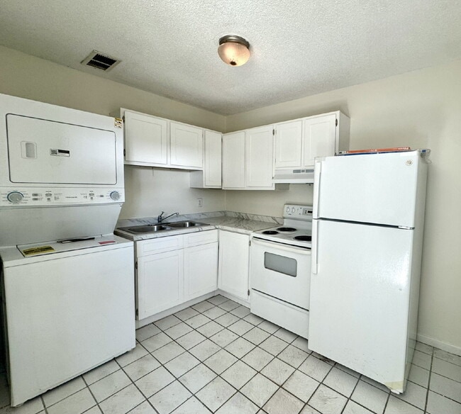 Photo - Updated 2-Bedroom 1-Bathroom with Water & Sewer Included Unit C