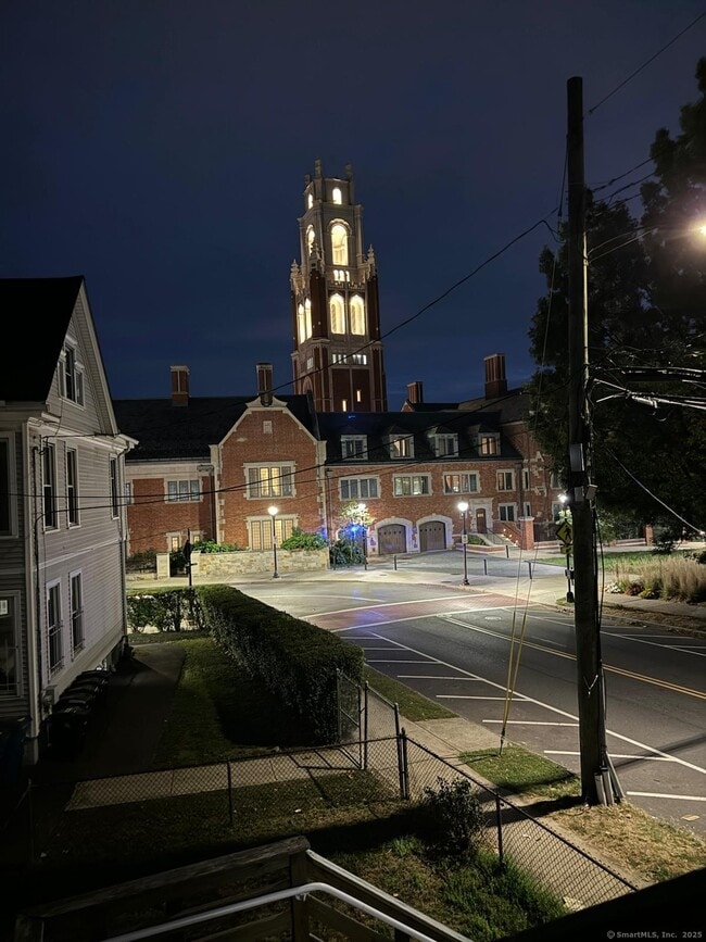 Photo - 15 Winchester Ave Apartamento Unidad 1