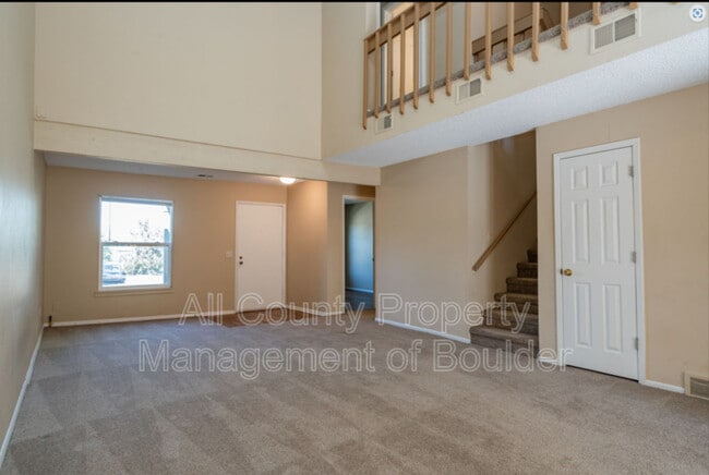 50 Benthaven Pl