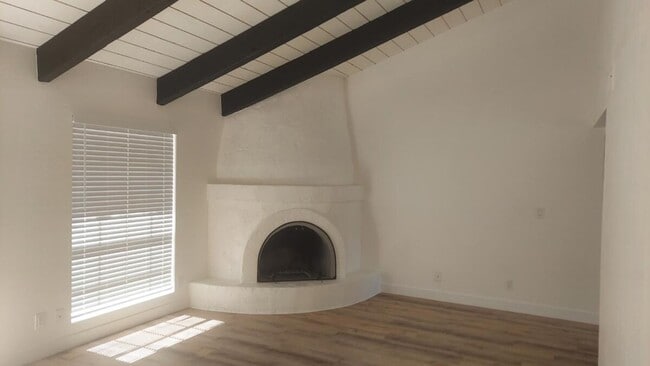 Photo - STUNNING SCOTTSDALE REMODEL!!
