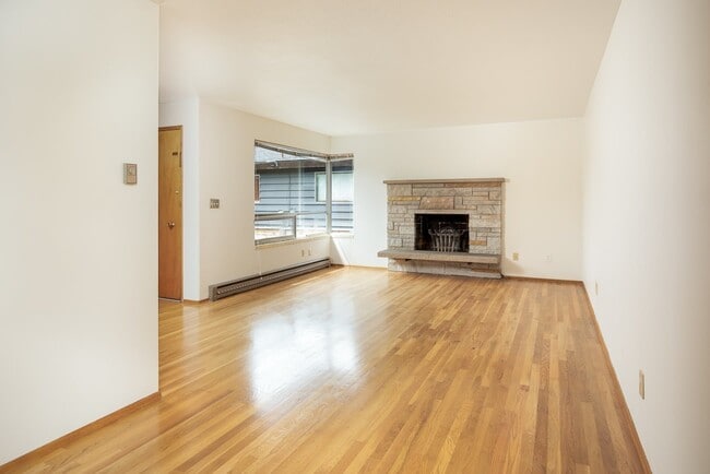 Photo - 3 bedroom 2 bath