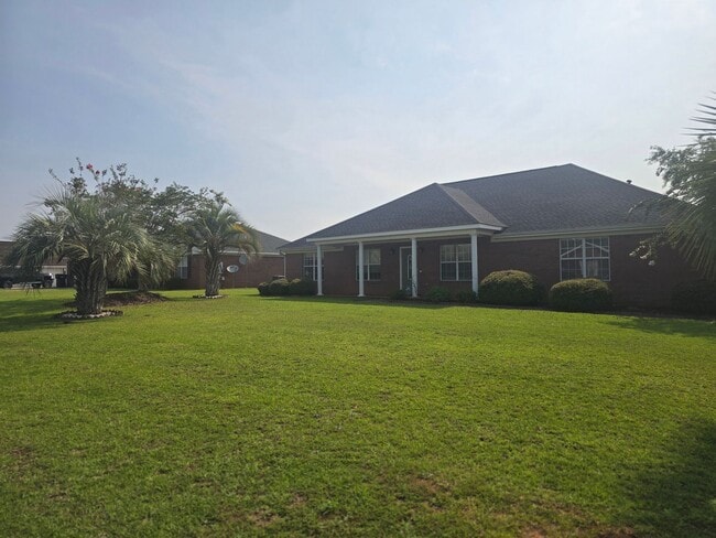 Photo - 198 Hannah Rd