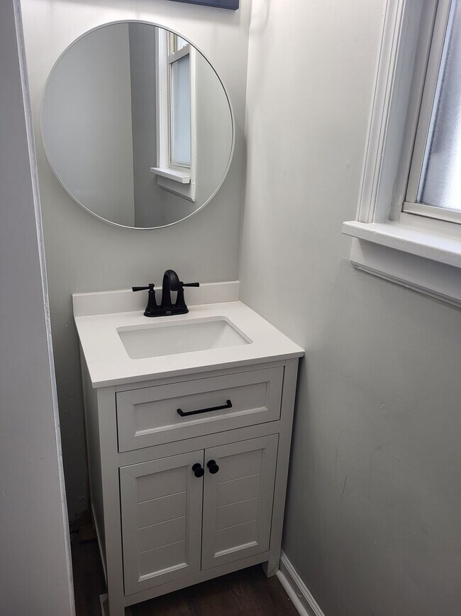 Photo - 3259 Bainton St Unit 2