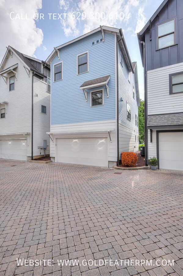 Photo - 330 54th Ave N