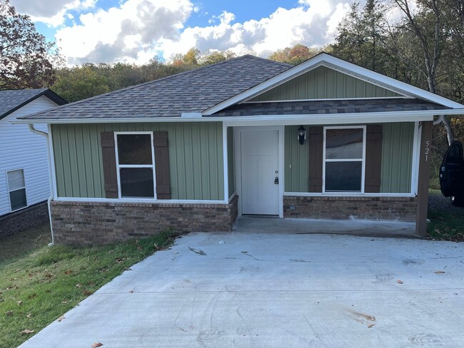Three bedroom/2 bath house---ASK ABOUT THE... - Three bedroom/2 bath house---ASK ABOUT THE...