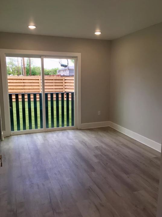 Photo - 1415 Bennett