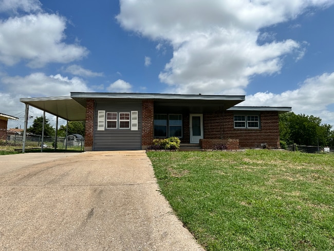 Photo - 4307 NW Ridgecrest Dr Casa