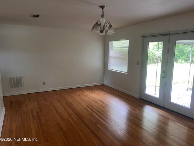 Photo - 6560 Barmer Dr S