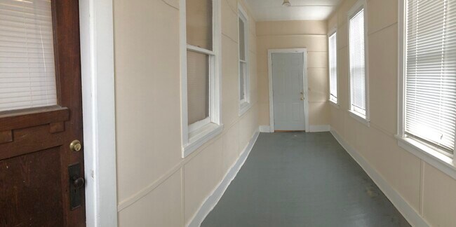 Front Porch - 4108 S 10th St