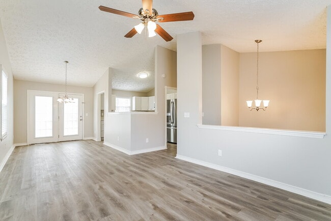 Photo - 5848 Brambleton Ave