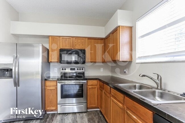 Photo - 12607 Longcrest Dr