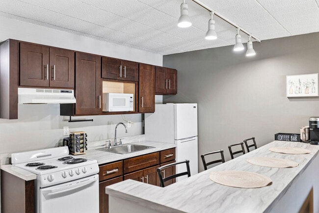 Photo - 30 US-9W Unit ID1466760P