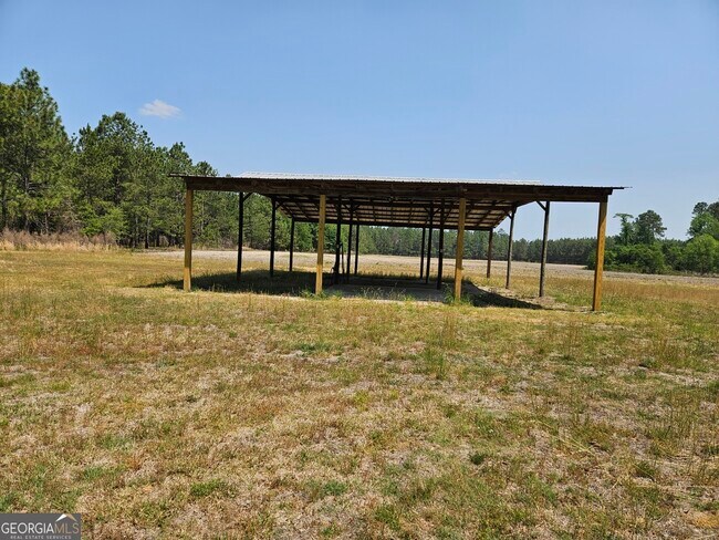 Photo - 647 Buck Creek Rd