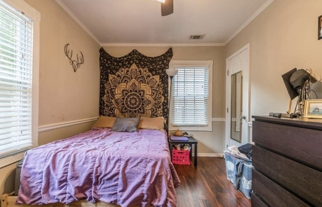 Photo - 1276 Lyle Pl NW