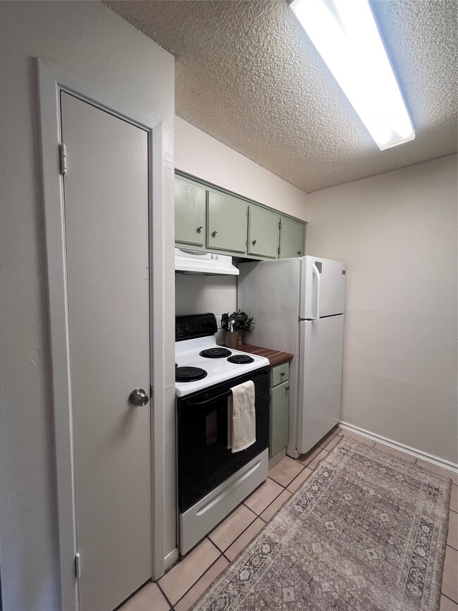 Photo - 1516 Bay Area Blvd Unit K13