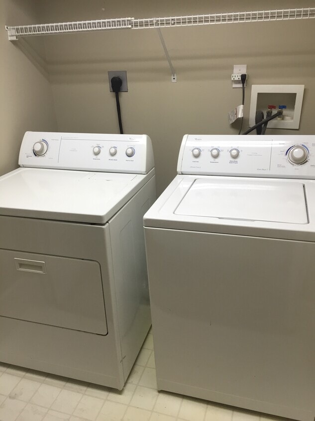 Laundry Room - 730 South Clinton Street (Baltimore, MD)