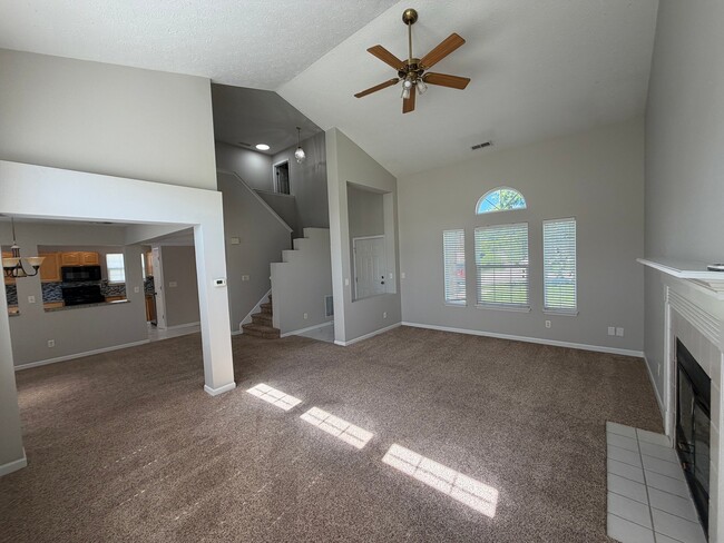 Photo - 14173 Jasmine Ct