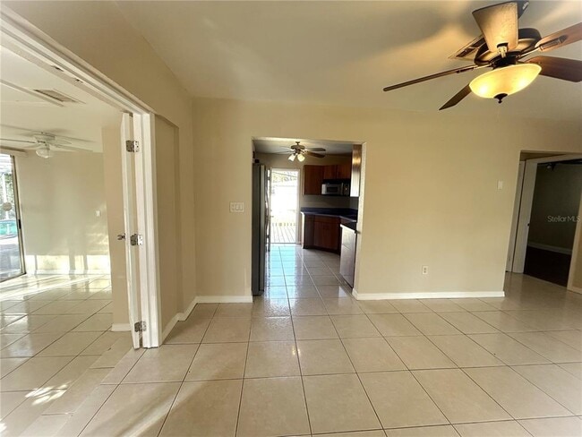 Photo - 6119 Sheelin Dr