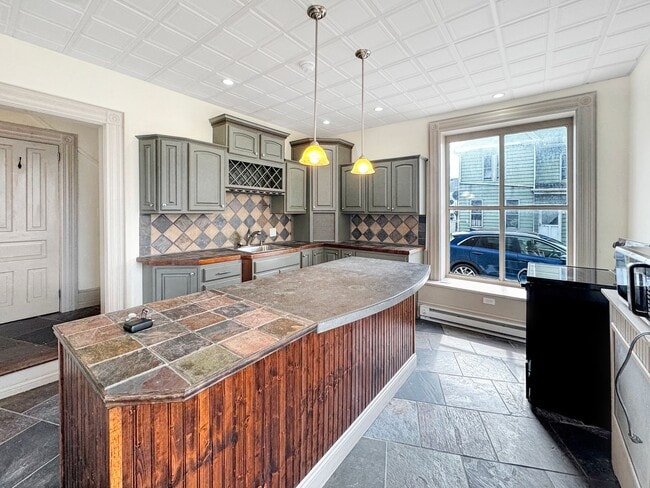 Photo - 144 Bloom St Unit #101