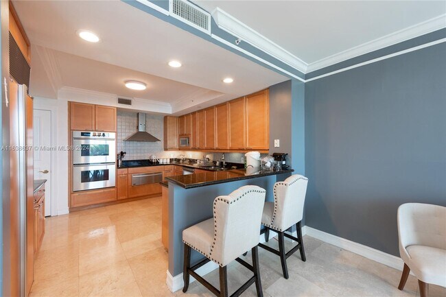 Photo - 20201 E Country Club Dr Unit #405