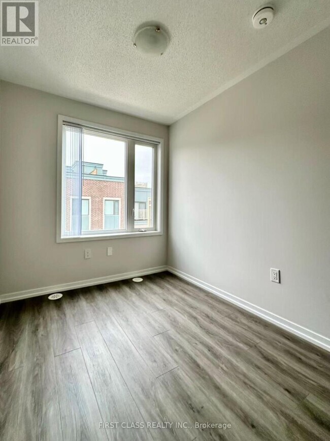 Photo - 5 William Jackson Wy