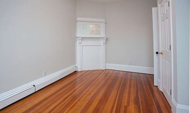 Photo - 203 Harvard St