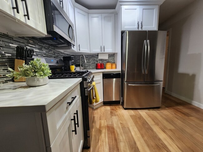 11922 190th St Unit Main Floor