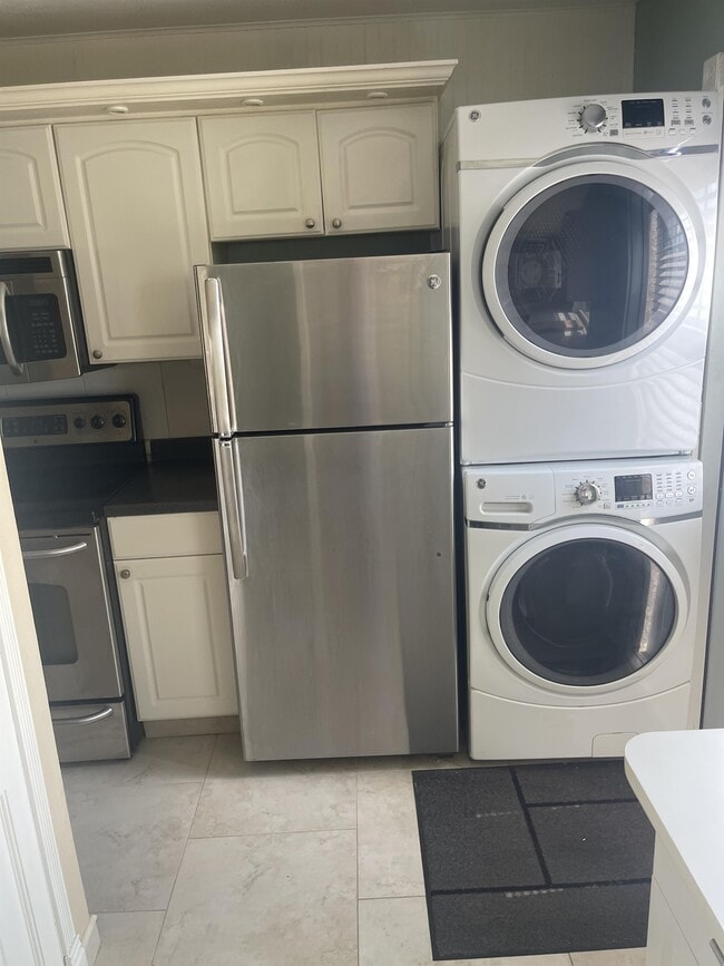 Photo - 55 Needle Blvd