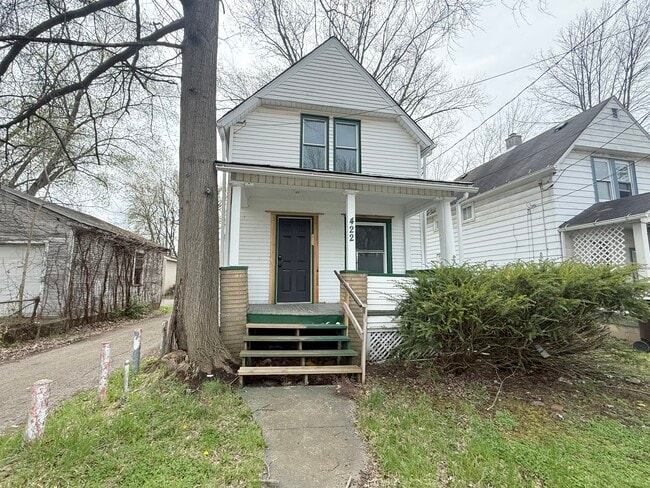 Building Photo - 422 Prospect St