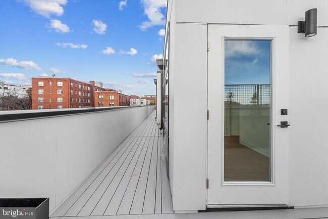 Photo - 1417 Belmont St NW Unit P502