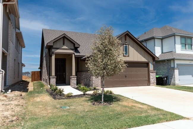 Building Photo - 572 Ruthye Ln