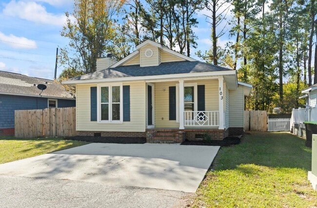 Building Photo - 103 Countryside Dr