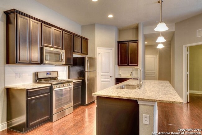 Building Photo - 27411 Rio Bnd