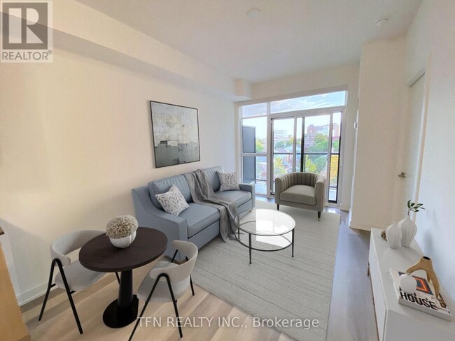 Photo - 1603 Eglinton Ave W Unité 408