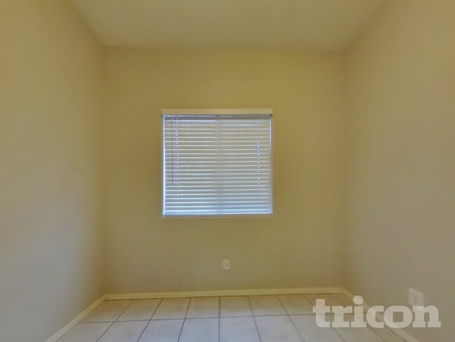 Photo - 6613 W Miami St