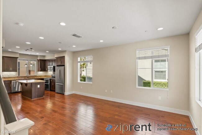 Photo - 4 br, 3 bath House - 8533 Preserve Ave, Ne...