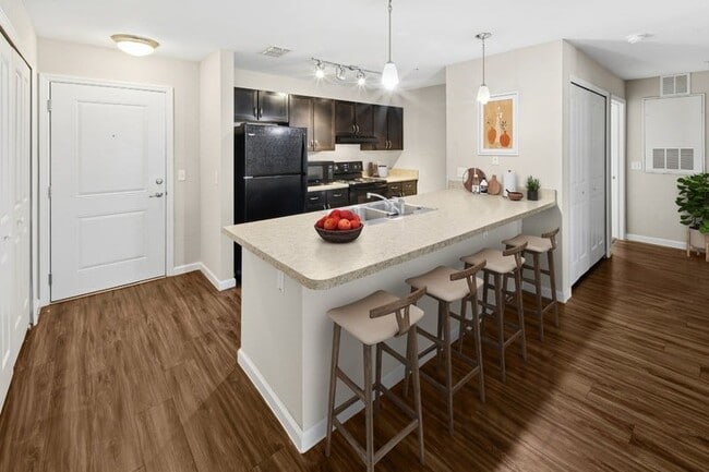 Summerset Apartments