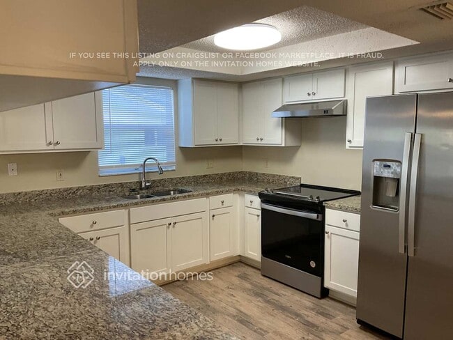 Photo - 8721 Schrader Blvd