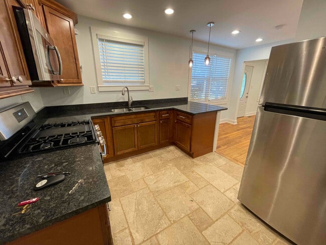 Photo - 4604 Meadow Ct