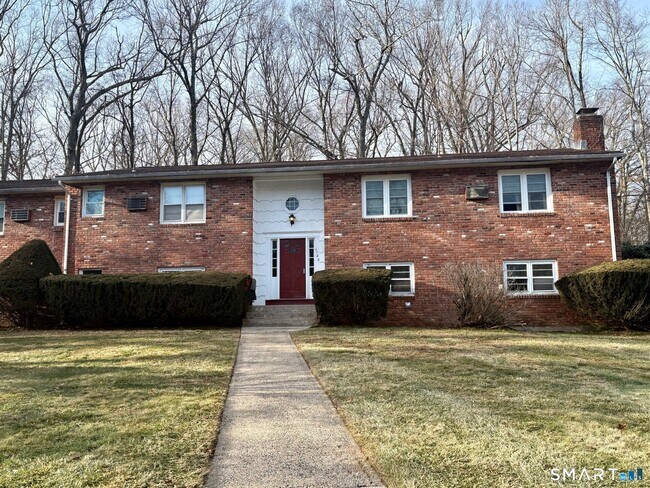 Photo - 1125 Waterbury Rd Unidad APT 1C