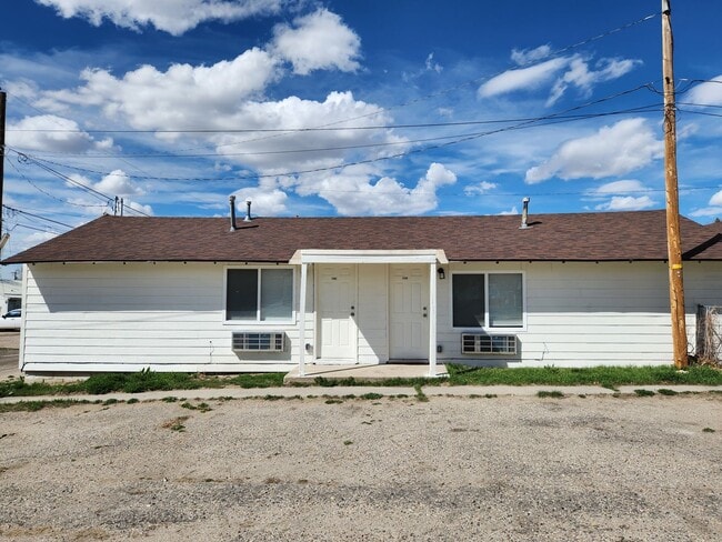 Photo - Centrally Located One Bedroom Duplex Unit 1102 S. Wisconsin Ave.