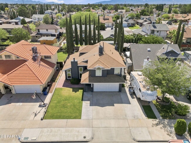 Photo - 2437 Fletcher Pl