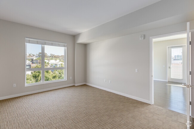 2BR, 2BA - 1,374SF