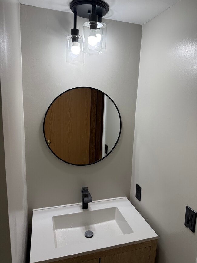 Photo - 970 Whippoorwill Way