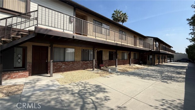 Building Photo - 300 S 5th Ave Unit A